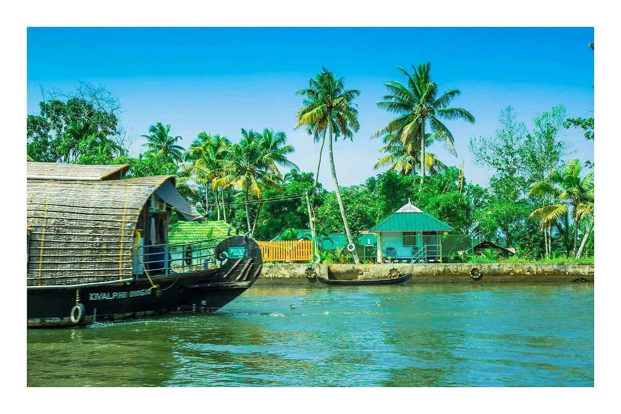 Meluha River Cottages Alappuzha Inn